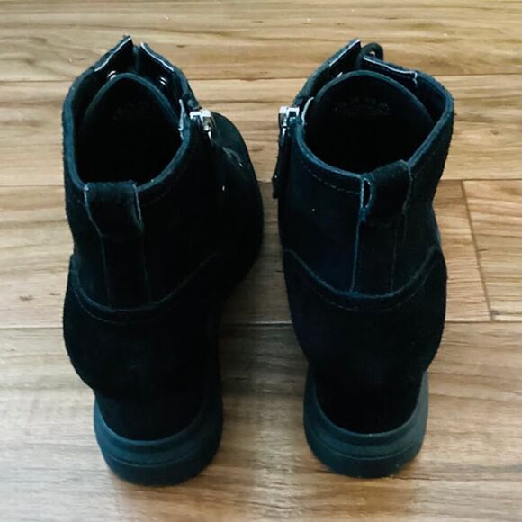 Dr. Sholl's Rebellion Padded Insole Suede Booties in Black S9.5 - Picture 4 of 10